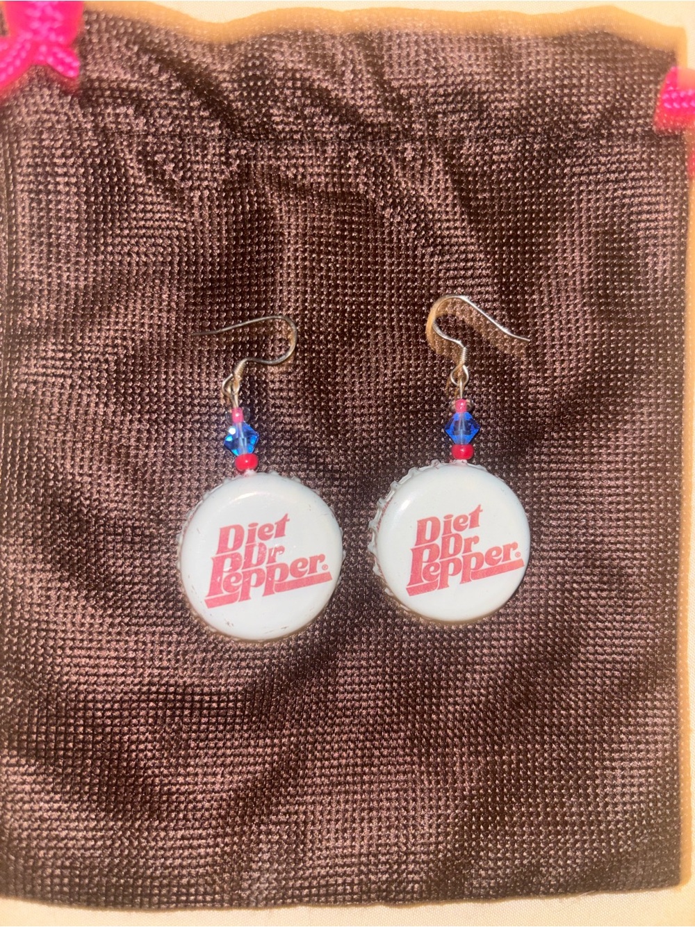 Diet Dr Pepper Bottle Cap Dangle Earrings - White & Red